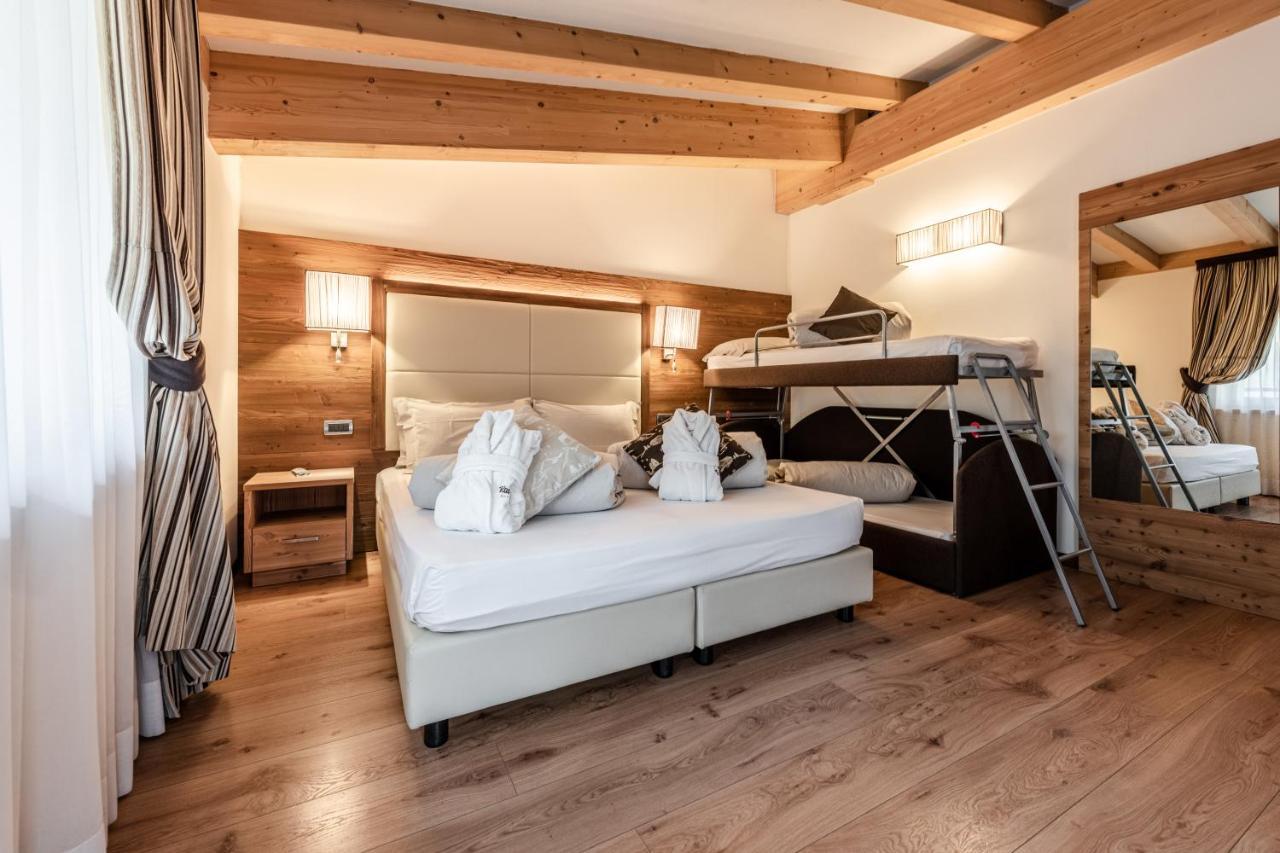Hotel Sporting Ravelli Mezzana  Extérieur photo