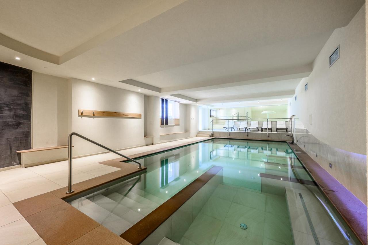 Hotel Sporting Ravelli Mezzana  Extérieur photo