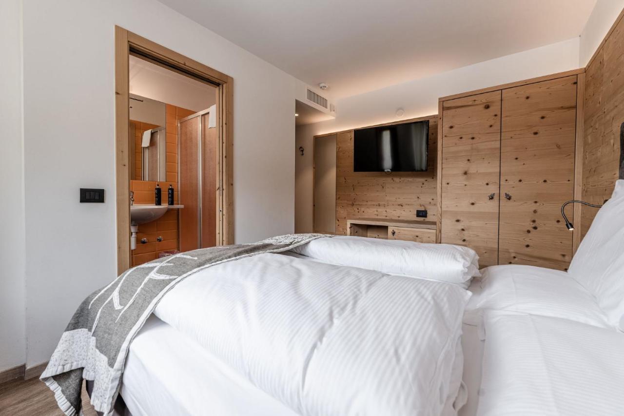 Hotel Sporting Ravelli Mezzana  Extérieur photo