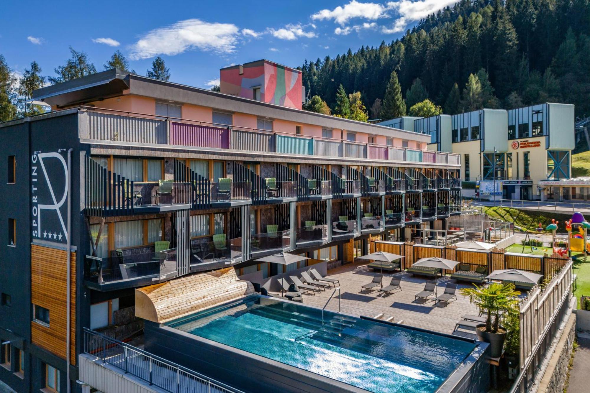Hotel Sporting Ravelli Mezzana  Extérieur photo