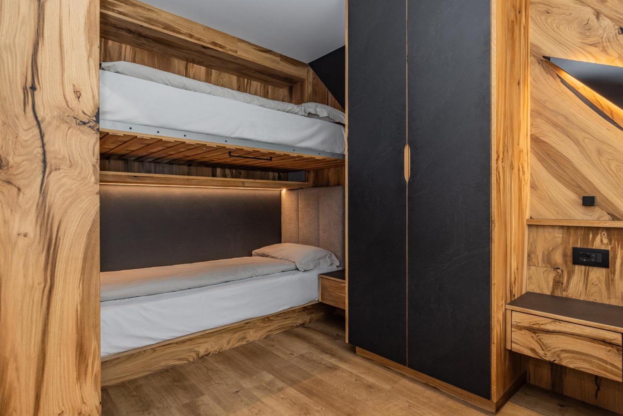 Hotel Sporting Ravelli Mezzana  Extérieur photo